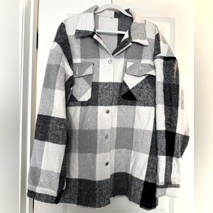 Black and White Flannel Shackleton. 3XL